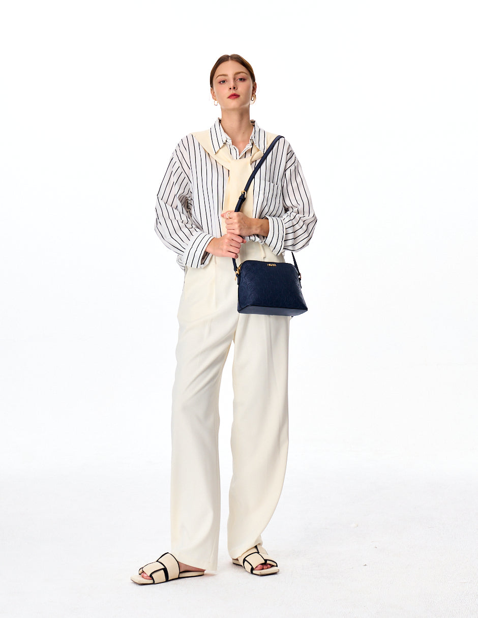 Crossbody Charlie