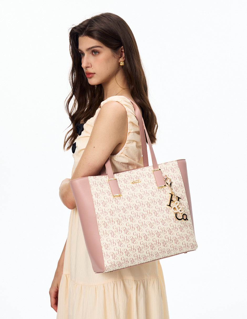 Tote Lydia