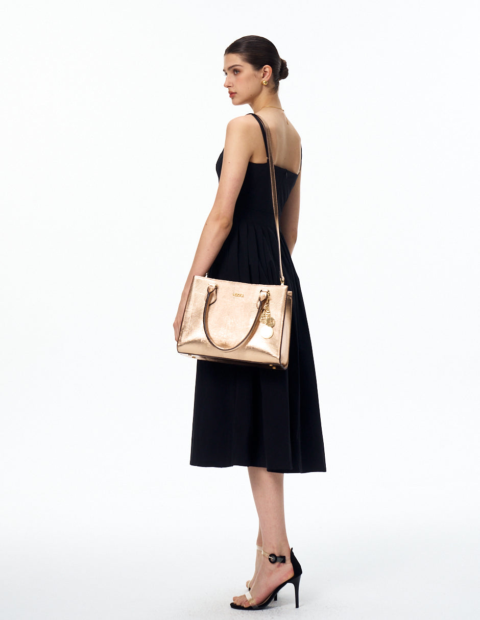 Tote Delia