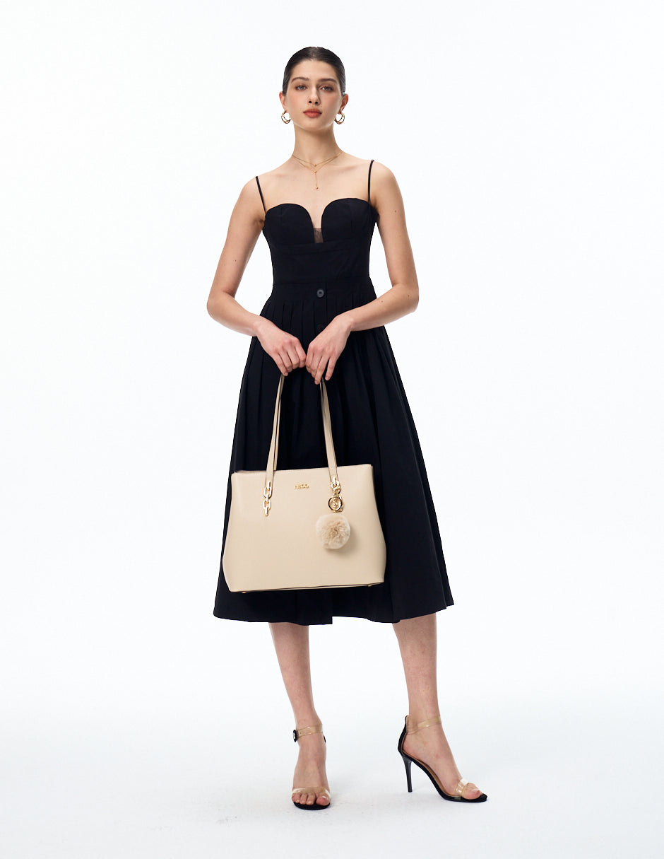 Tote Elara