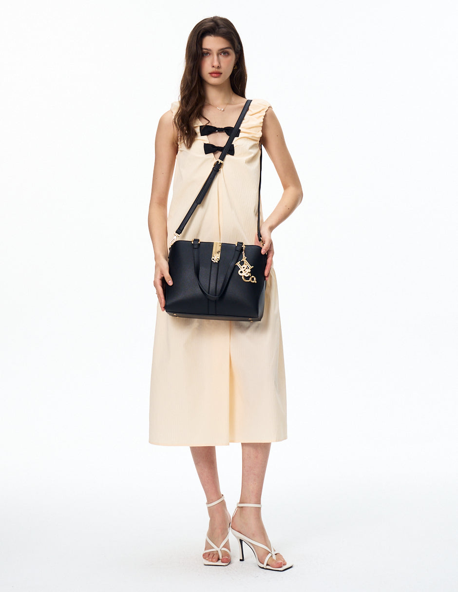 Satchel Amara