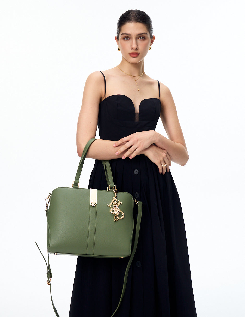 Satchel Amara