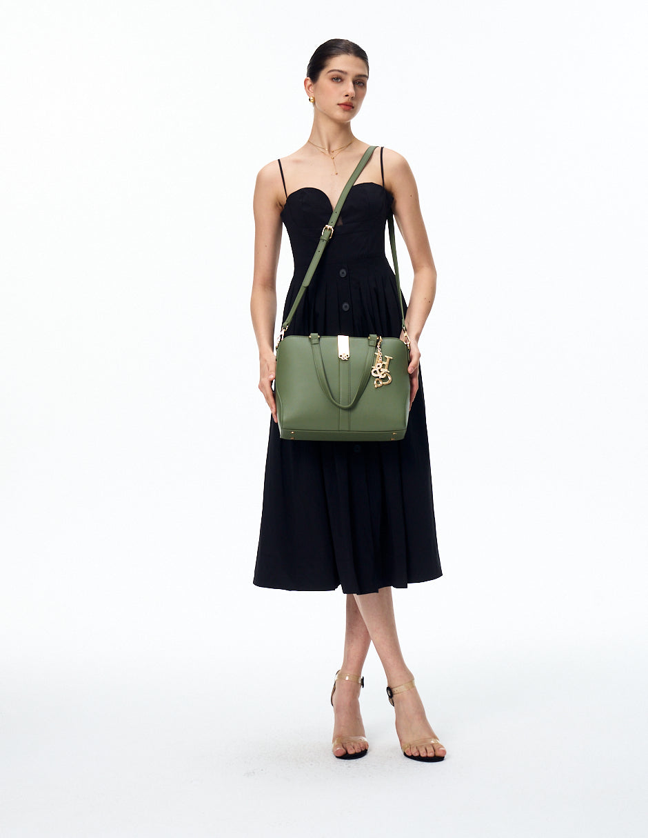 Satchel Amara