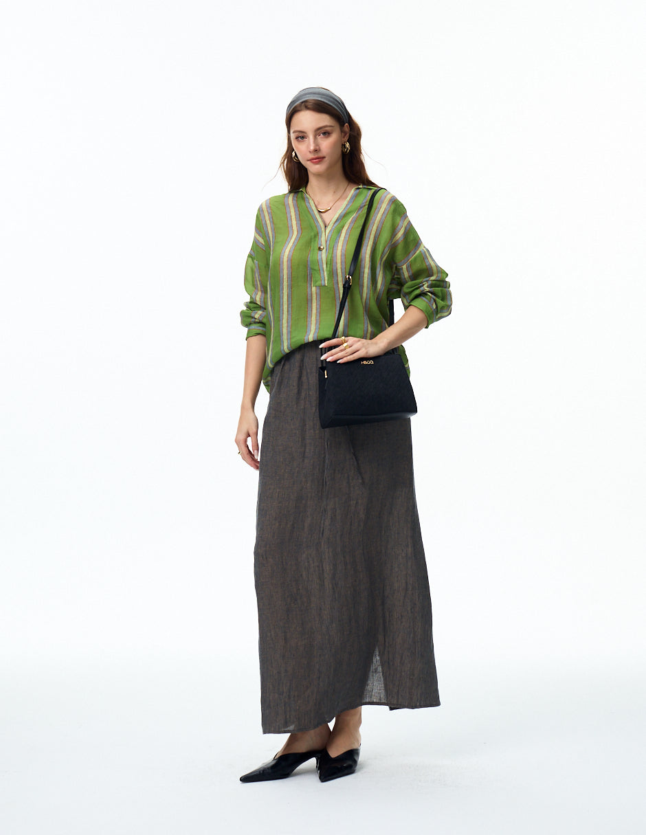 Crossbody Tayah Negro con modelo