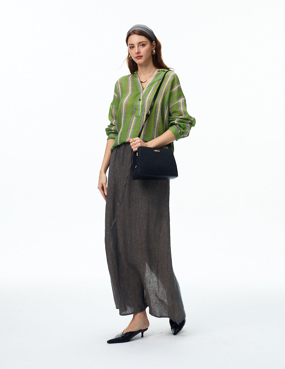 Crossbody Tayah Negro con modelo