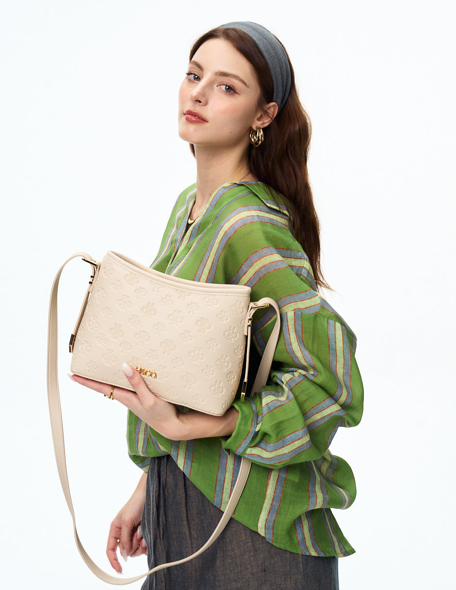 Crossbody Natali Grabado Camel
