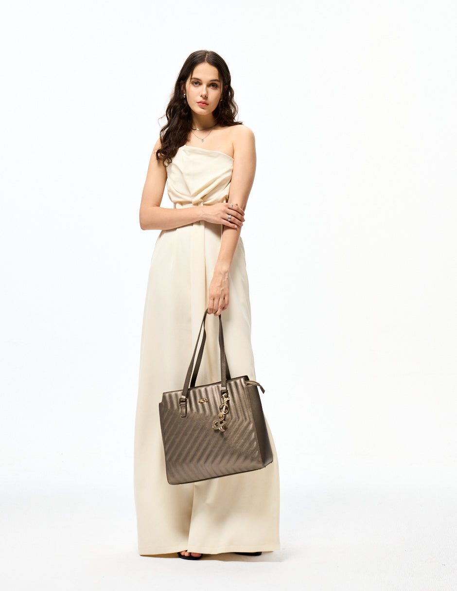 Tote Hannah