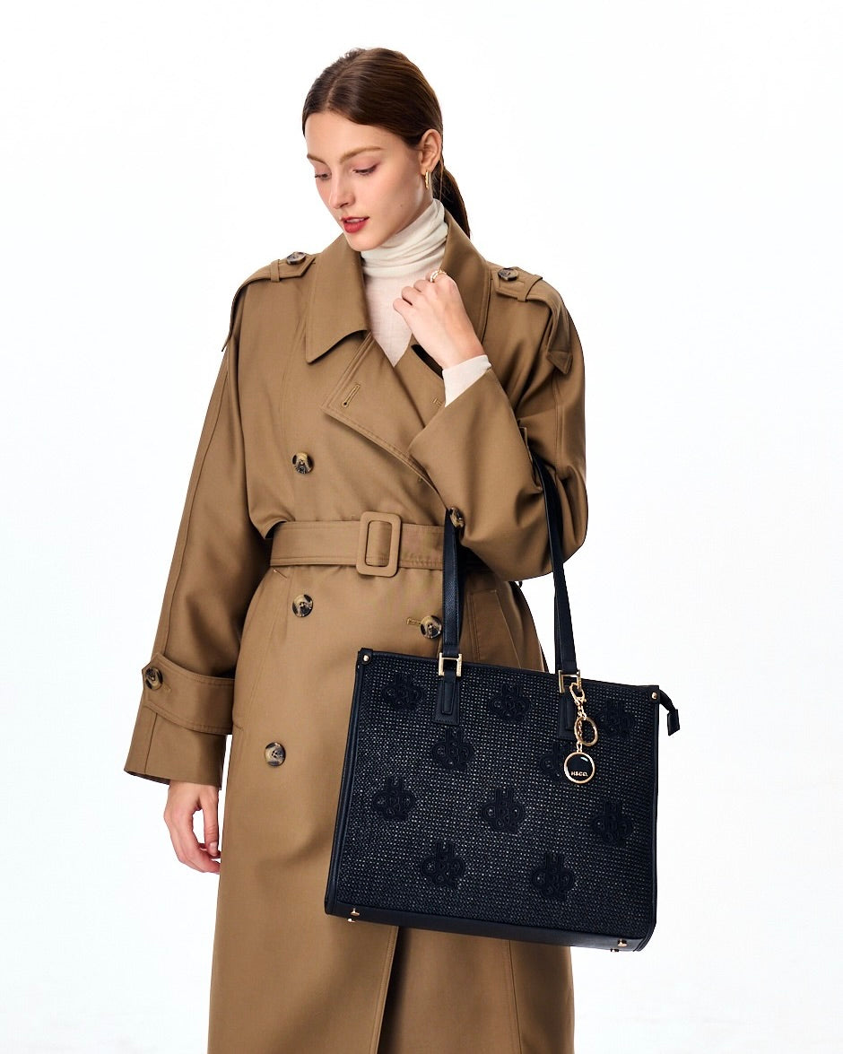 Tote Ashley