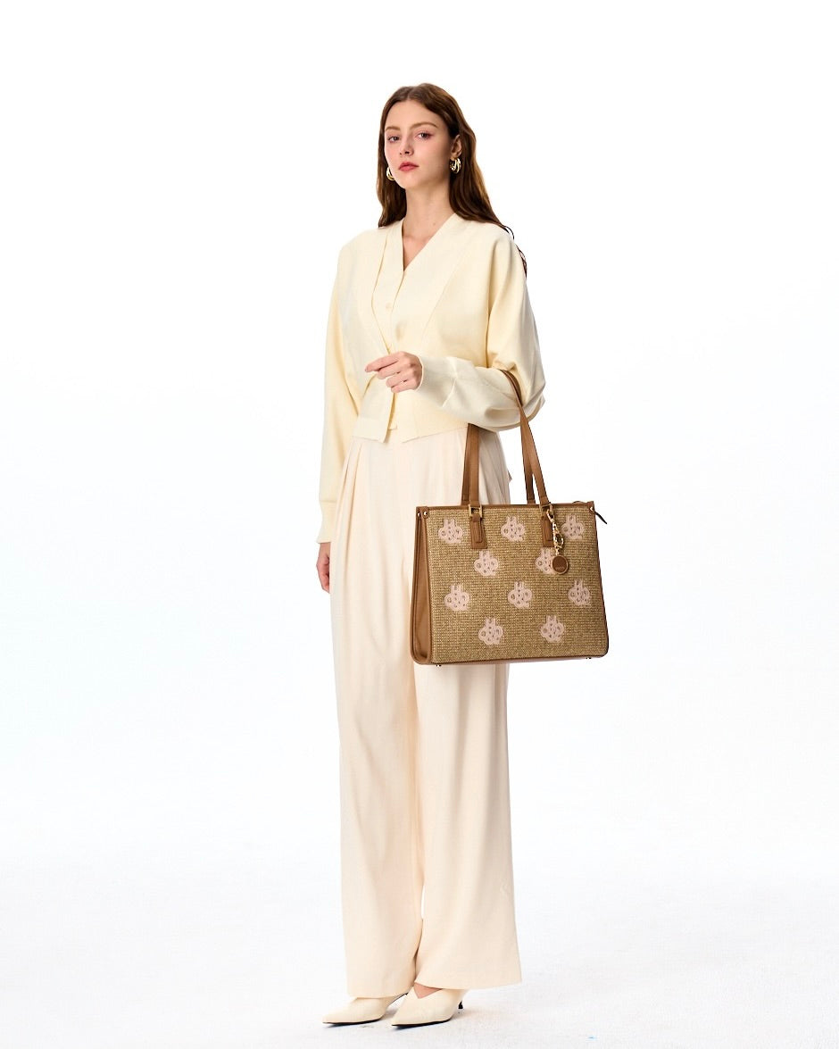 Tote Ashley