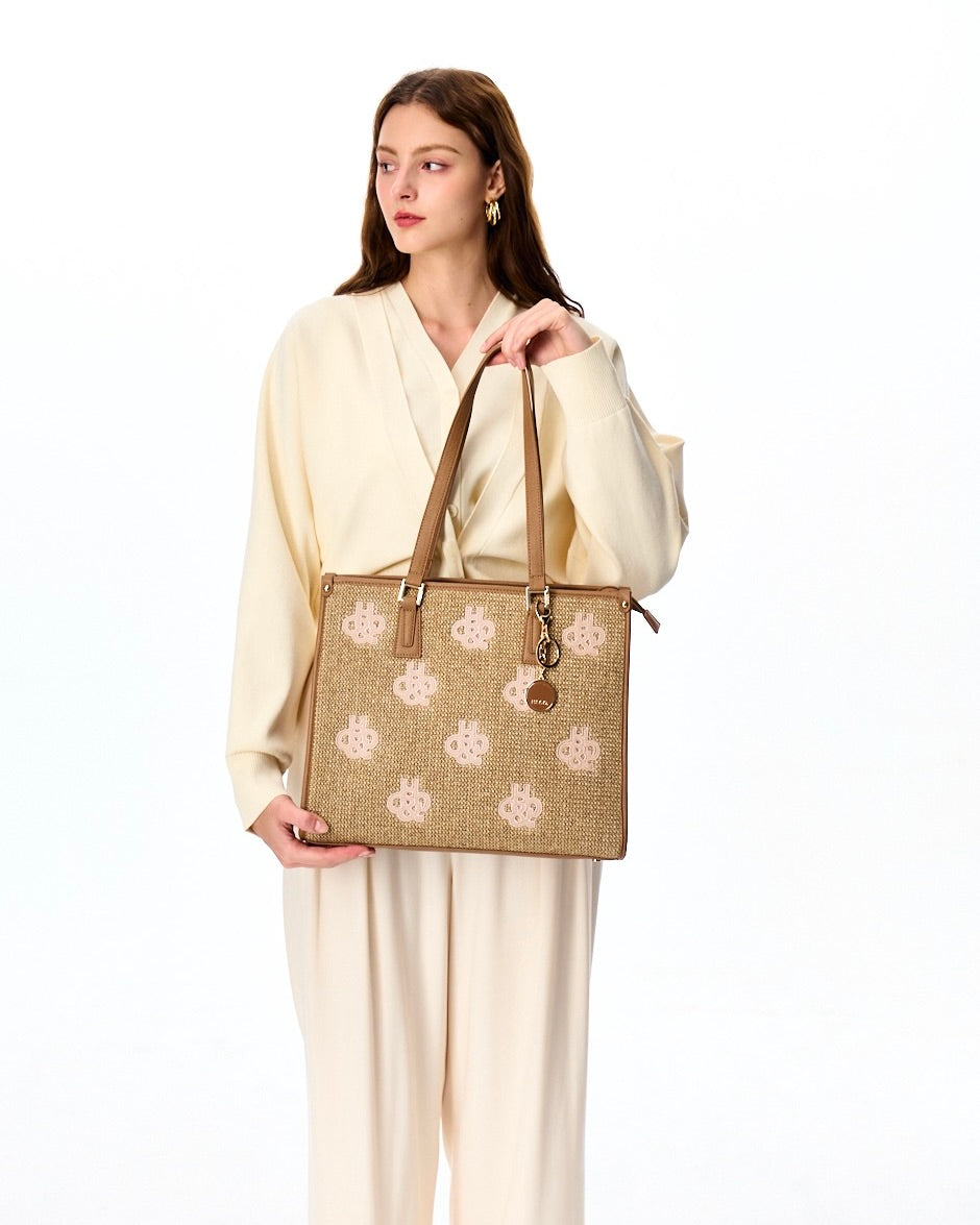 Tote Ashley