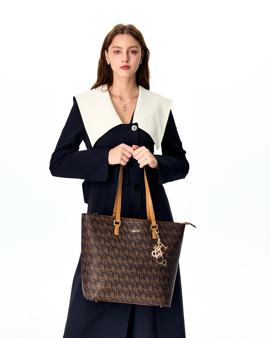 Tote Lily