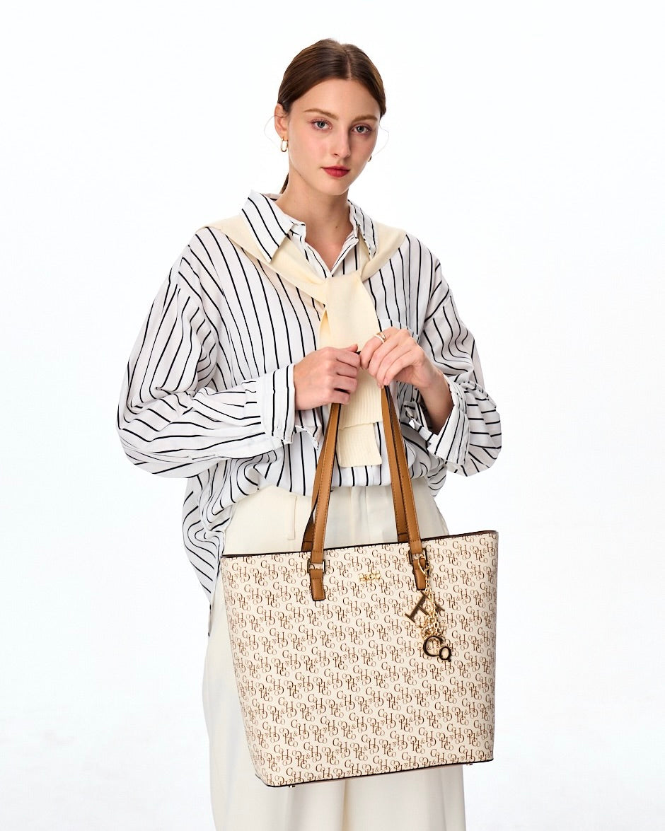Tote Lily