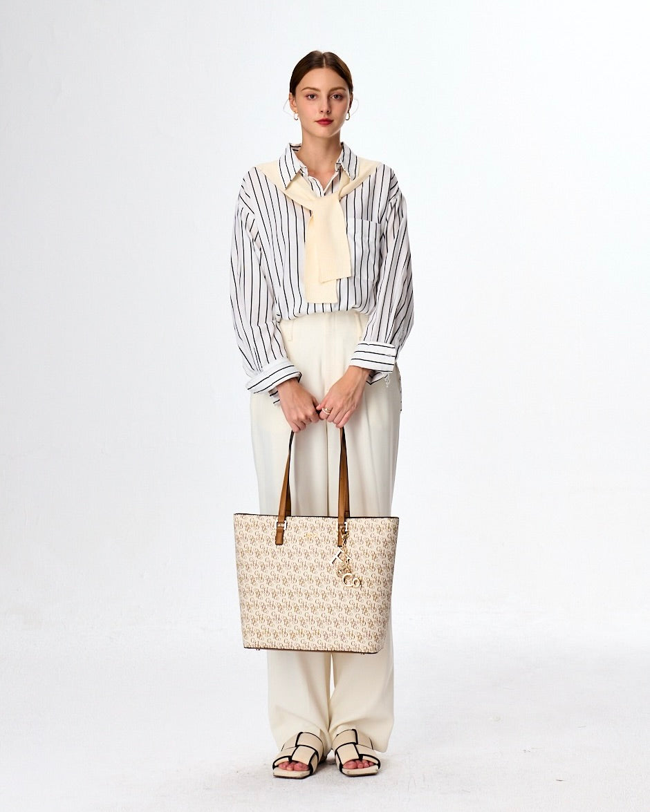 Tote Lily