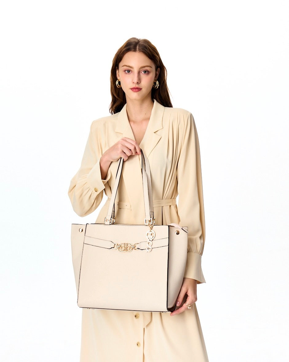 Tote Alice