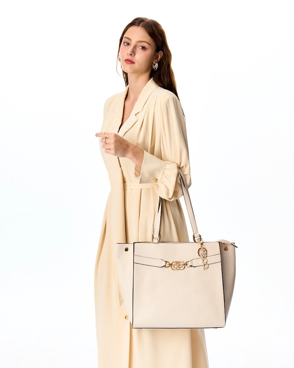 Tote Alice