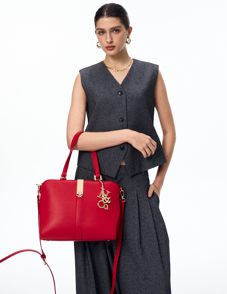 Satchel Amara