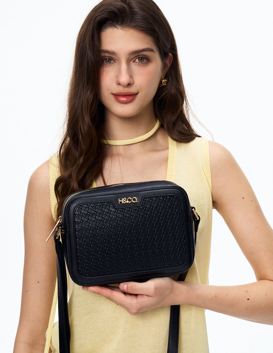 Crossbody Echo