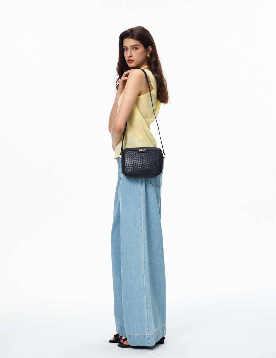 Crossbody Echo