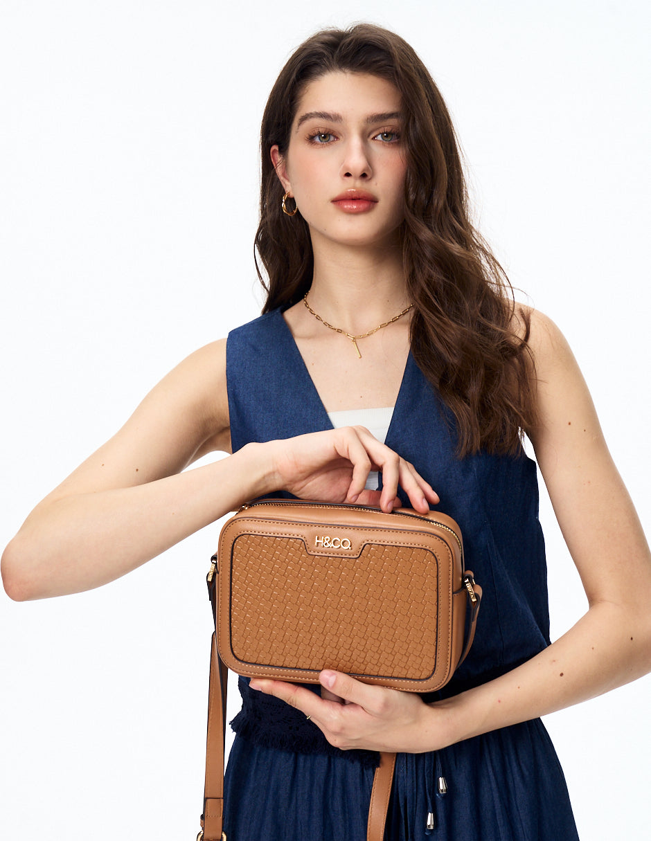 Crossbody Echo