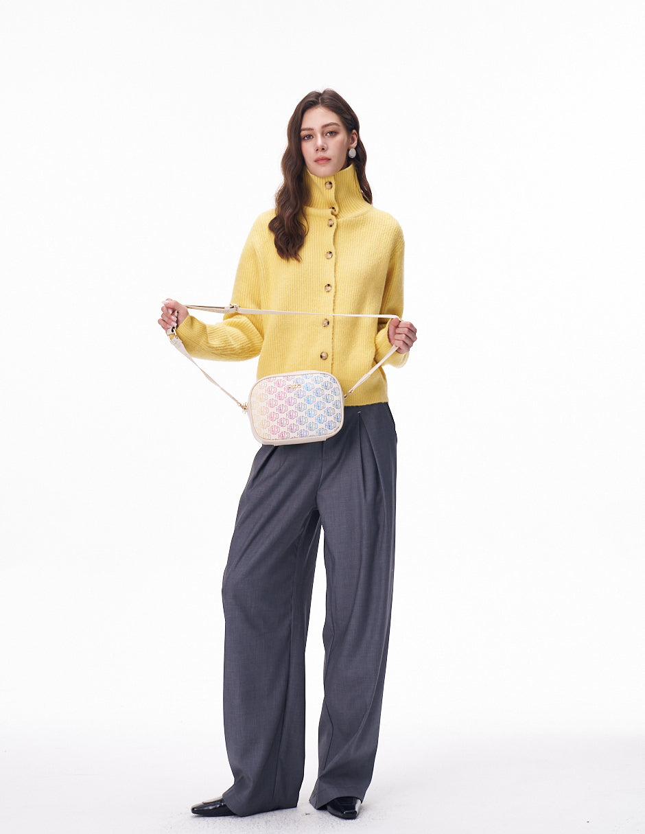 Crossbody Nadine Estampado blanco H&Co. detalle correa