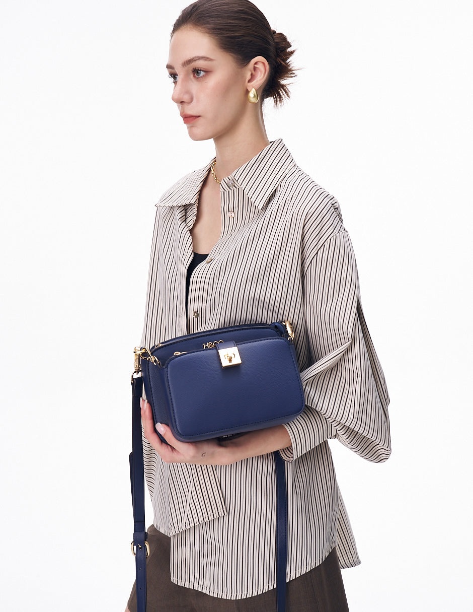 Crossbody Audrey marino H&Co. vista completa