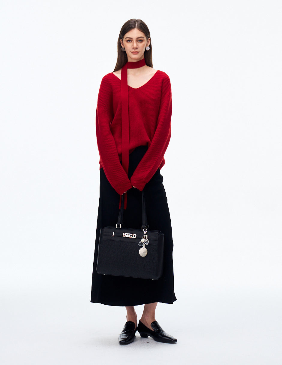 Tote Lia Grabado Negro con modelo