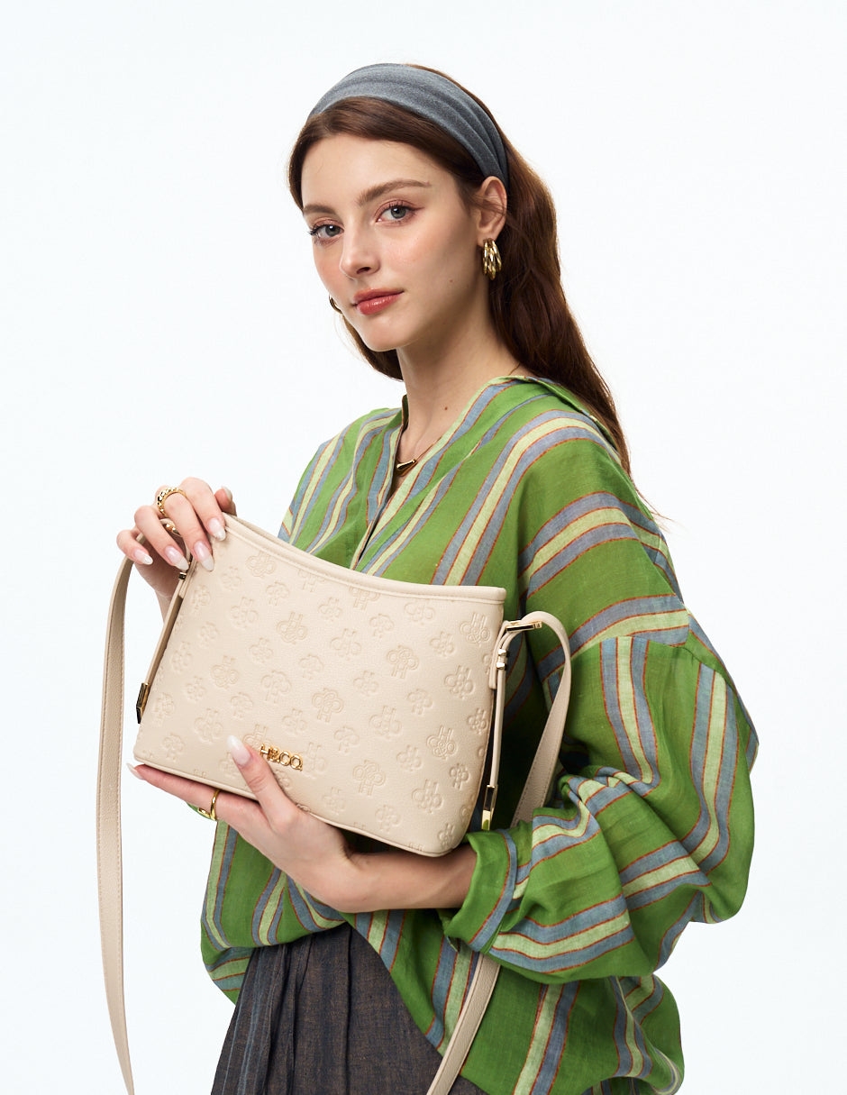 Crossbody Natali Grabado Camel