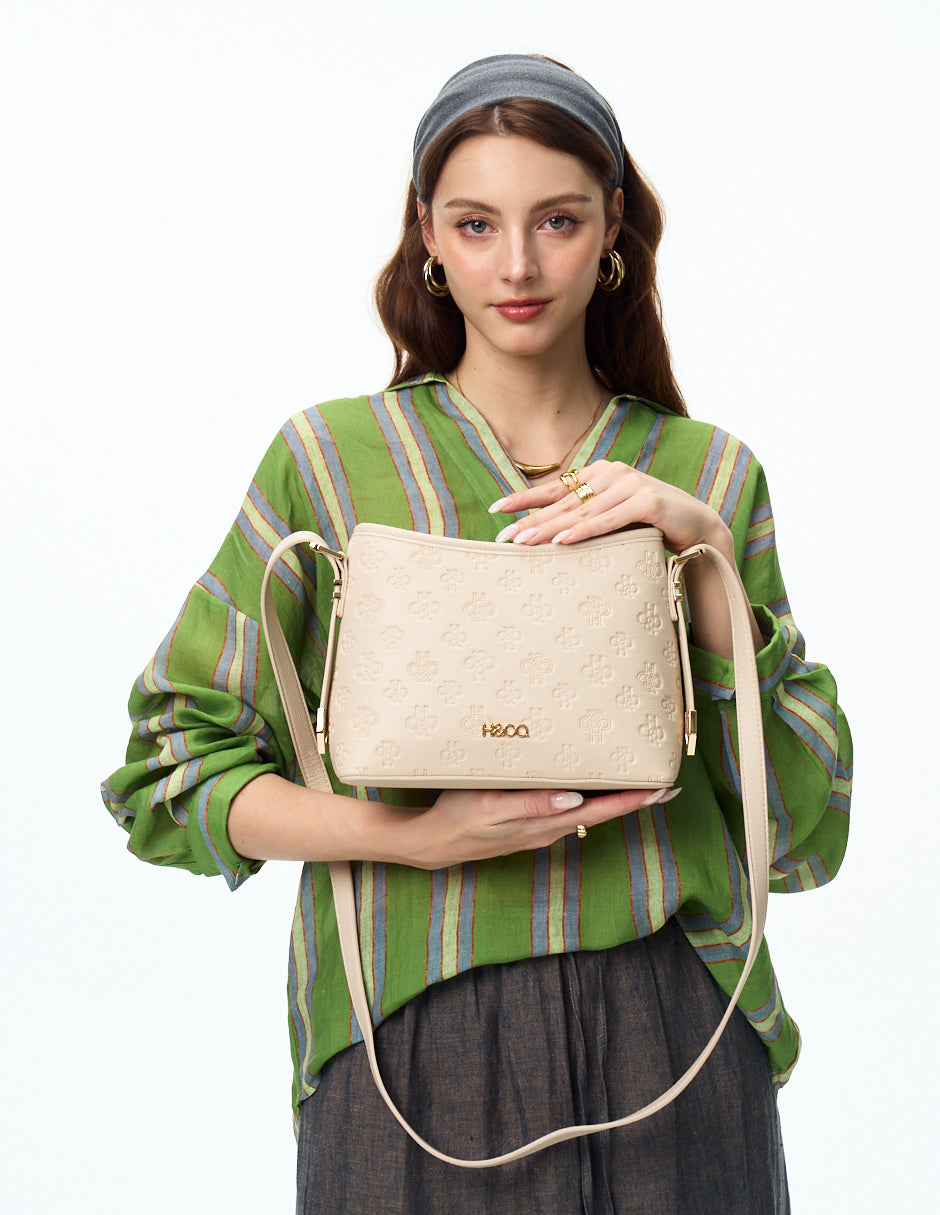 Crossbody Natali Grabado Camel
