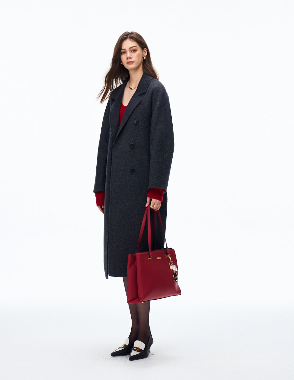 Tote Lucia Rojo con modelo